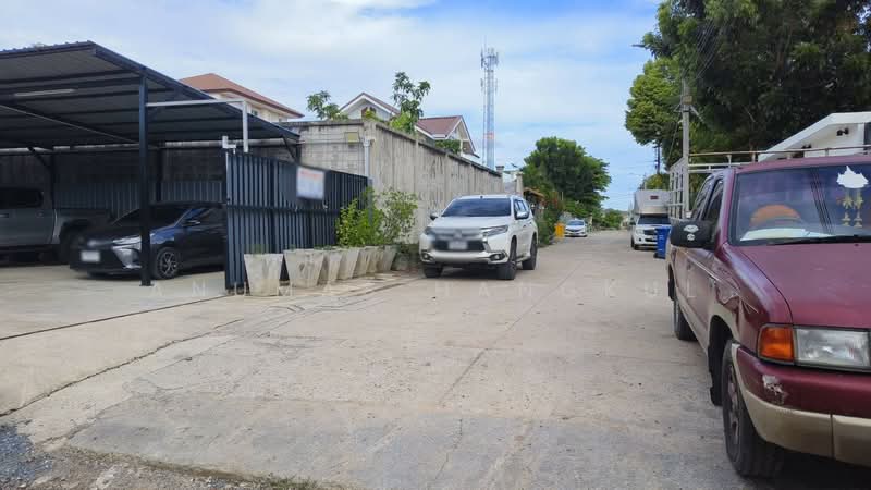 ขายด่วน ที่ดินพร้อมโรงจอดรถ ขนาด 100 ตร.ว. ซอยจอมทอง 3 เขตจอมทอง กรุงเทพฯ, กรุงเทพ, จอมทอง, กรุงเทพ, 400 ตร.ม., ที่ดิน ขาย, โดย Anumas Hangkul, 500368957 - DDproperty.com