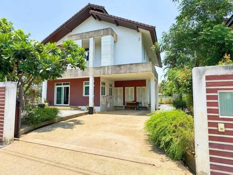 บ้านให้เช่า – ใกล้โรงพยาบาลลานนา เพียง 5 นาที ค่าเช่า 38,000 บาท / เดือน รหัสทรัพย์ : No.4H182, Chiang Mai, Pa Tun, Muang Chiang Mai, Chiang Mai, 4 Bedrooms, 200 sqm, Single Detached House For Rent, by กัน, 500368960 - DDproperty.com