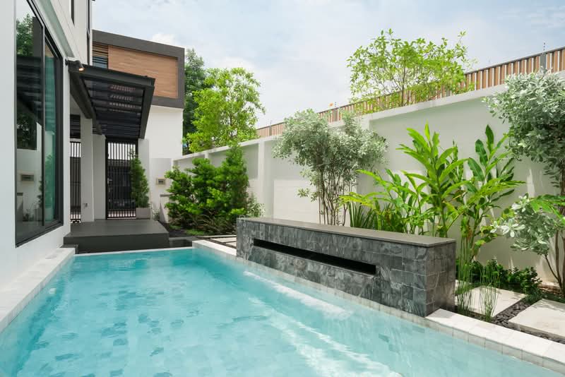 Prime Nine Ekamai, Bangkok, Soi Kamnoet Sap 2 Pradit Manutham Road, Bang Kapi, Huai Khwang, Bangkok, 3 Bedrooms, 360 sqm, Townhouse For Sale, by คุณอู๋, 500368969 - DDproperty.com
