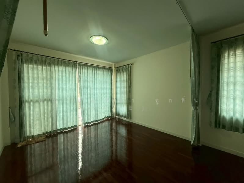 บ้านอาภากร 3 (Baan Apakorn 3) พุทธมณฑล, Nakhon Pathom, ถนนพุทธมณฑลสาย4, Salaya, Phuttha Mon Thon, Nakhon Pathom, 5 Bedrooms, 280 sqm, Single Detached House For Sale, by คุณ กัญพิชา ชูกลิ่น (ฝ้าย), 500368992 - DDproperty.com