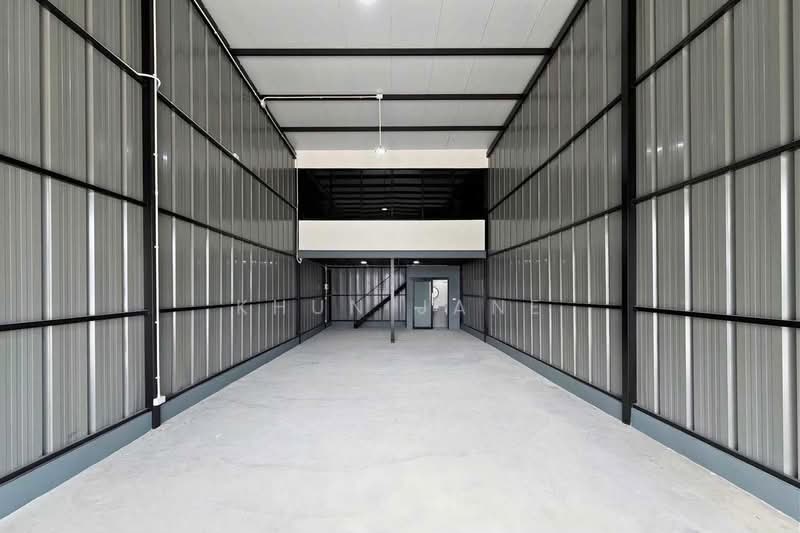 Warehouse with Office for Rent in Pattanakarn (SPSJP422), Bangkok, พัฒนาการ 25, Suan Luang, Bangkok, , 114 sqm, Warehouse/Factory For Rent, by Khun Jane, 500369005 - DDproperty.com