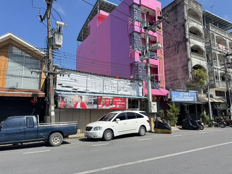 sale! Two land plots with existing buildings opposite Srinakorn School. Suitable for a tutoring cent, Songkhla, Hat-Yai, Hat Yai, Songkhla, , 200 sqm, Land For Sale, by Rachen Nopsuwan, 500369012 - DDproperty.com