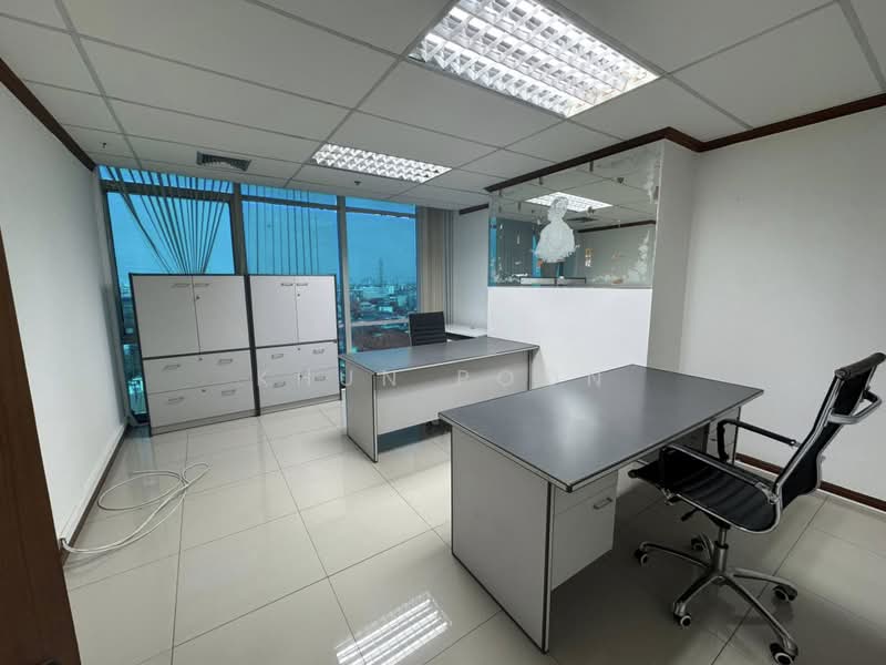 For Rent: Office Space Near MRT Huai Khwang (500 m) – 24-Hour Access (SPSSR260), Bangkok, รัชดาภิเษก, Din Daeng, Bangkok, , 300 sqm, Office Space For Rent, by Khun Poon, 500369041 - DDproperty.com