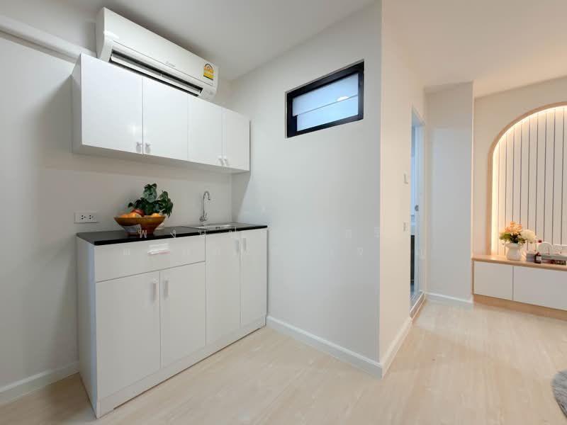 Lumpini Condo Town Bodindecha Ramkhamhaeng, Bangkok, Soi Ramkhamhaeng 43/1, Phlapphla, Wang Thonglang, Bangkok, 1 Bedroom, 28 sqm, Condo For Sale, by พงษ์ประเสริฐ ผาแดงจงเจริญ, 500369066 - DDproperty.com