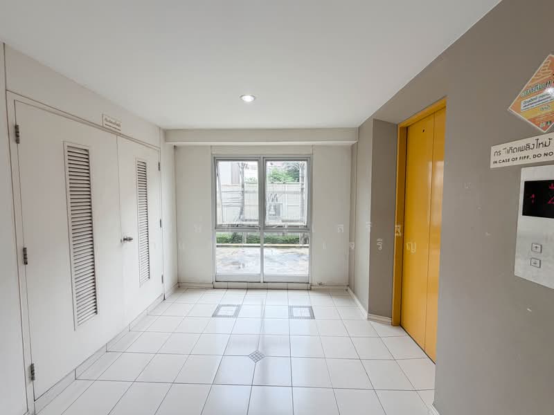 Lumpini Condo Town Bodindecha Ramkhamhaeng, Bangkok, Soi Ramkhamhaeng 43/1, Phlapphla, Wang Thonglang, Bangkok, 1 Bedroom, 28 sqm, Condo For Sale, by พงษ์ประเสริฐ ผาแดงจงเจริญ, 500369066 - DDproperty.com