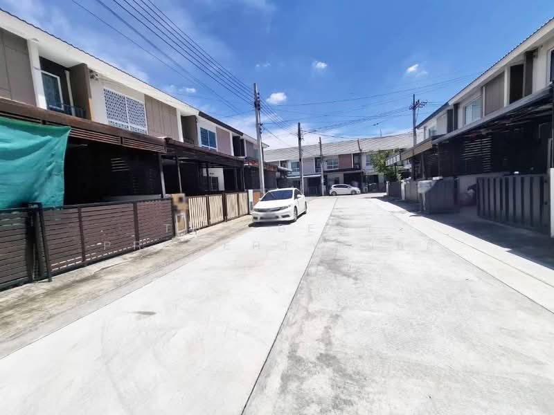 The Connect Ramintra-Minburi 2 : เดอะ คอนเนค รามอินทรา-มีนบุรี 2, กรุงเทพ, ถนนสามวา (สุวินทวงศ์), มีนบุรี, กรุงเทพ, 130 ตร.ม., ทาวน์เฮ้าส์ ขาย, โดย The Best Property บอส, 500369074 - DDproperty.com