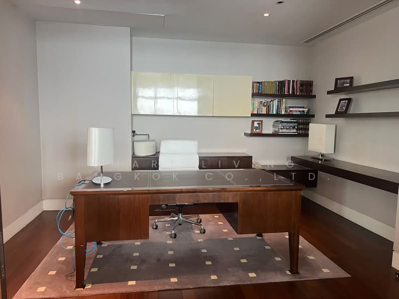 The St. Regis Bangkok (Residences), Bangkok, Rajdamri, Lumphini, Pathum Wan, Bangkok, 3 Bedrooms, 300 sqm, Condo For Rent, by Smart Living Bangkok Co.,Ltd., 500369088 - DDproperty.com