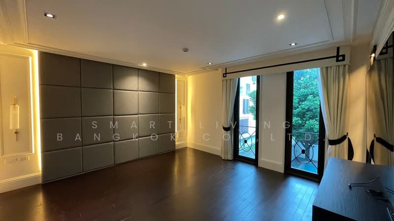 Baan Lux Sathon, Bangkok, Soi Meksawat, Chong Nonsi, Yan Nawa, Bangkok, 3 Bedrooms, 386 sqm, Condo For Rent, by Smart Living Bangkok Co.,Ltd., 500369111 - DDproperty.com