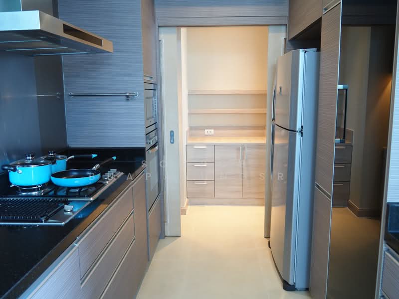 39 Boulevard Executive Residence, Bangkok, 39 - 41 Soi Phrom Chit (Sukhumvit 39), Khlong Tan Nua, Watthana, Bangkok, 2 Bedrooms, 170 sqm, Apartment For Rent, by Sompob Buaparungsri, 500369137 - DDproperty.com