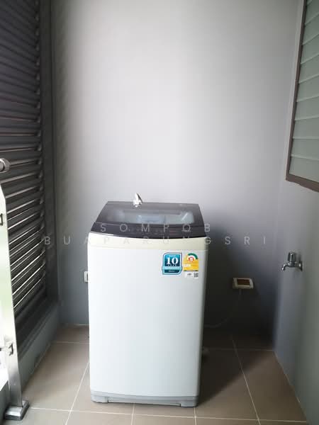 39 Boulevard Executive Residence, Bangkok, 39 - 41 Soi Phrom Chit (Sukhumvit 39), Khlong Tan Nua, Watthana, Bangkok, 2 Bedrooms, 170 sqm, Apartment For Rent, by Sompob Buaparungsri, 500369137 - DDproperty.com
