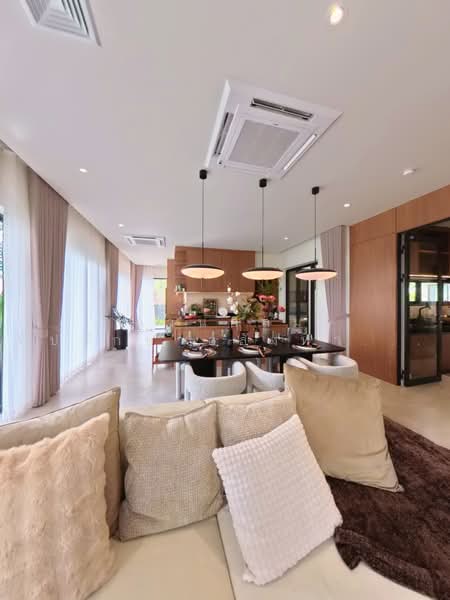 ESSENTIA RAMA 2 (เอสเซนเทีย พระราม 2), Samut Sakhon, Khok Kham, Muang Samut Sakhon, Samut Sakhon, 4 Bedrooms, 304 sqm, Single Detached House For Sale, by แว่นกลม ที่ปรึกษาอสังหาฝั่งธนฯ, 500369185 - DDproperty.com