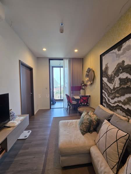 Whizdom Essence, Bangkok, 5 Piyabutr 1 Alley, Bang Chak, Phra Khanong, Bangkok, 1 Bedroom, 34 sqm, Condo For Rent, by suparat, 500369188 - DDproperty.com