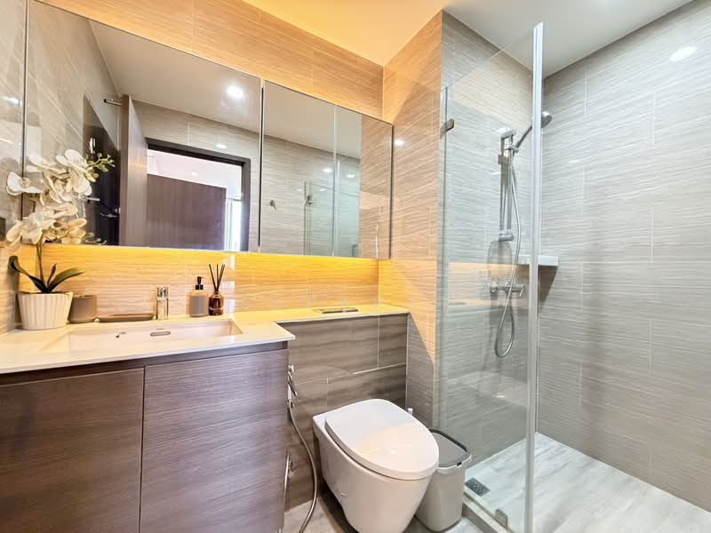 Whizdom Essence, Bangkok, 5 Piyabutr 1 Alley, Bang Chak, Phra Khanong, Bangkok, 1 Bedroom, 34 sqm, Condo For Rent, by suparat, 500369188 - DDproperty.com