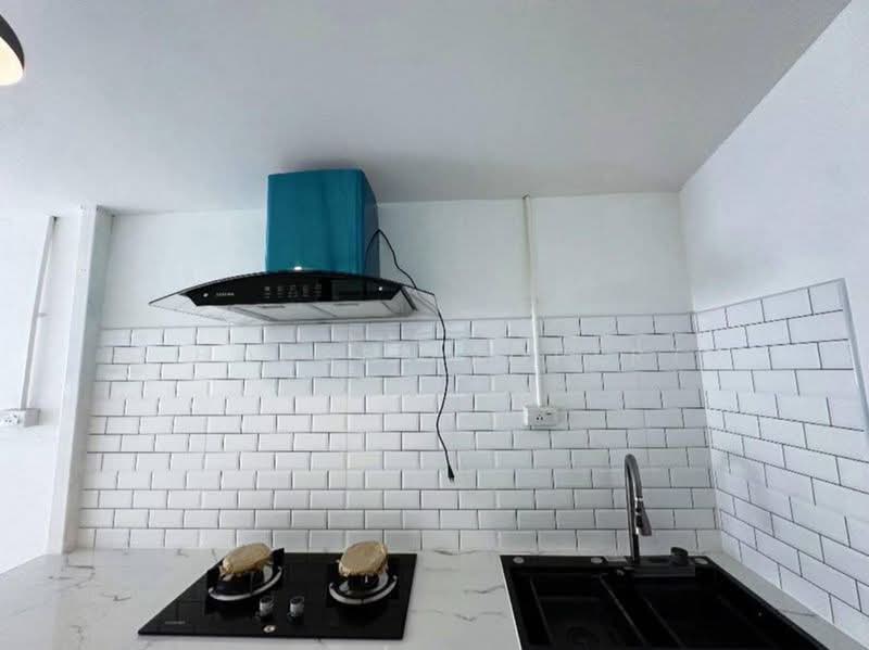 Phanawan Nakhon, Chon Buri (Pattaya), 65 Soi Uunsod, Nong - Kham, Si Racha, Chon Buri (Pattaya), 3 Bedrooms, 200 sqm, Townhouse For Sale, by A House Property Co.,Ltd., 500369196 - DDproperty.com