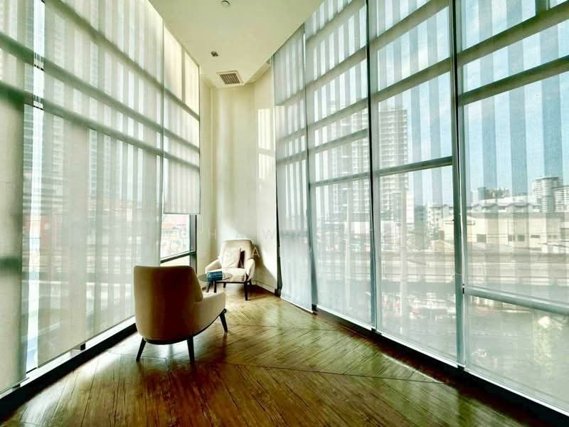 Wyne Sukhumvit, Bangkok, 1120 Sukhumvit Road, Phra Kanong, Khlong Toei, Bangkok, 1 Bedroom, 35 sqm, Condo For Sale, by CHAWALIT KONGSAKPAIBUL, 500369198 - DDproperty.com