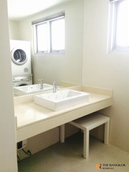 The Rajdamri, Bangkok, Ratchadamri Road, Lumphini, Pathum Wan, Bangkok, 2 Bedrooms, 112 sqm, Condo For Rent, by Nicha Peerakittikul, 500369217 - DDproperty.com