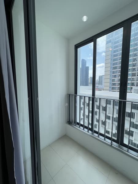 IDEO Q Chula - Samyan, Bangkok, 660-662 Rama 4 Road, Maha Phrutharam, Bang Rak, Bangkok, 1 Bedroom, 35 sqm, Condo For Rent, by Khun Toey เตย, 500369240 - DDproperty.com