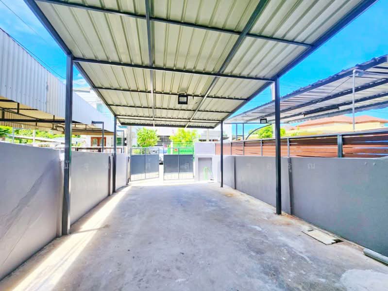 ไม่พบโครงการ, Bangkok, ศรีนครินทร์ เฉลิมพระเกียรติ ร. 9 ซ.2-10, Nong Bon, Prawet, Bangkok, 5 Bedrooms, 360 sqm, Townhouse For Rent, by ณัฐพงศ์ สุนทรอรุณ, 500369257 - DDproperty.com