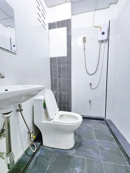 ไม่พบโครงการ, Bangkok, ศรีนครินทร์ เฉลิมพระเกียรติ ร. 9 ซ.2-10, Nong Bon, Prawet, Bangkok, 5 Bedrooms, 360 sqm, Townhouse For Rent, by ณัฐพงศ์ สุนทรอรุณ, 500369257 - DDproperty.com