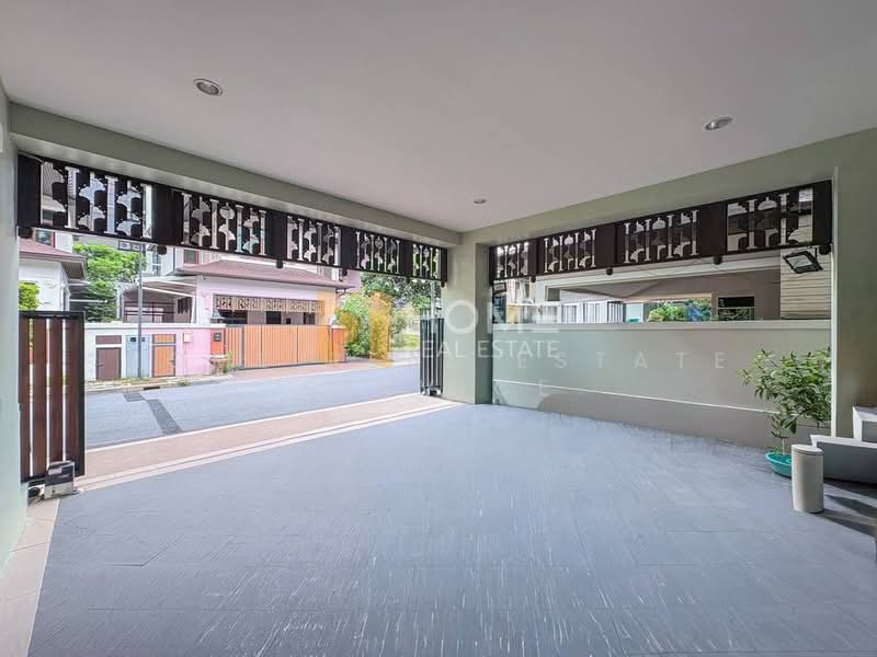 Siritavara Ekkamai-Ramintra, Bangkok, 259 Praditmanutham Rd., Lat Phrao, Bangkok, 3 Bedrooms, 350 sqm, Single Detached House For Sale, by HOME Real Estate Service, 500369259 - DDproperty.com