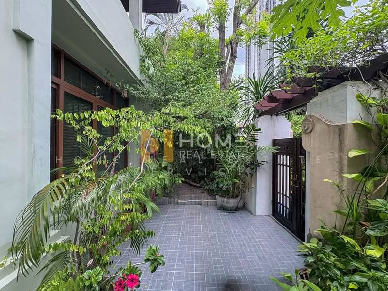 Siritavara Ekkamai-Ramintra, Bangkok, 259 Praditmanutham Rd., Lat Phrao, Bangkok, 3 Bedrooms, 350 sqm, Single Detached House For Sale, by HOME Real Estate Service, 500369259 - DDproperty.com
