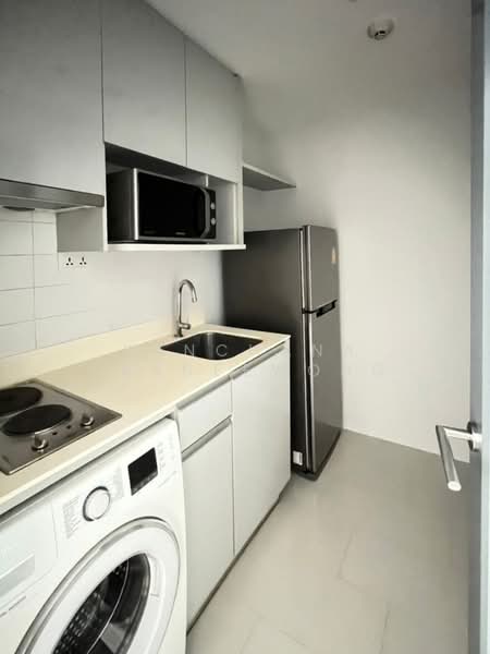 IDEO MOBI Sukhumvit 81, Bangkok, 2097 Sukhumvit Road, Bang Chak, Phra Khanong, Bangkok, 2 Bedrooms, 56 sqm, Condo For Sale, by Kanchana Praneewong, 500369263 - DDproperty.com