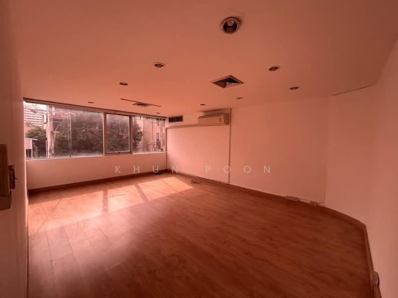 Office Space for Rent 250 Sq.m. Near BTS Thonglor (SPSSR264), Bangkok, สุขุมวิท 36, Phra Kanong, Khlong Toei, Bangkok, , 251 sqm, Office Space For Rent, by Khun Poon, 500369268 - DDproperty.com