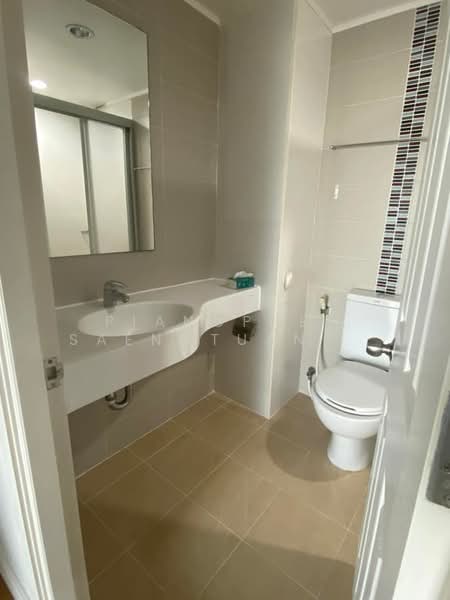 Lumpini Place Rama 9-Ratchada, Bangkok, Rama 9 Road, Huai Khwang, Bangkok, 1 Bedroom, 33 sqm, Condo For Rent, by Piangphet Saengtuangkit, 500369270 - DDproperty.com