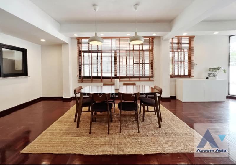 Pet friendly 4 Bedrooms Townhouse for Rent in Sukhumvit, Bangkok near BTS Phrom Phong at Townhouse i, กรุงเทพ, คลองตันเหนือ, วัฒนา, กรุงเทพ, 250 ตร.ม., บ้านเดี่ยว ให้เช่า, โดย Accom Asia, 500369274 - DDproperty.com