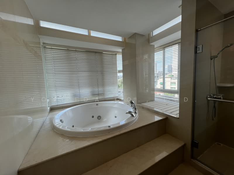 The Bangkok Sukhumvit 43, Bangkok, Soi Sukhumvit 43, Khlong Tan Nua, Watthana, Bangkok, 2 Bedrooms, 120 sqm, Condo For Rent, by Yoshida Co., Ltd., 500369307 - DDproperty.com