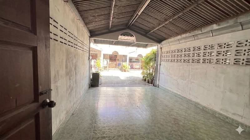 ทาวน์เฮ้าส์ ถนนธราธิบดี 8, Surat Thani, Tha Kham, Phunphin, Surat Thani, 2 Bedrooms, 72 sqm, Townhouse For Sale, by ERA Thailand, 500369348 - DDproperty.com