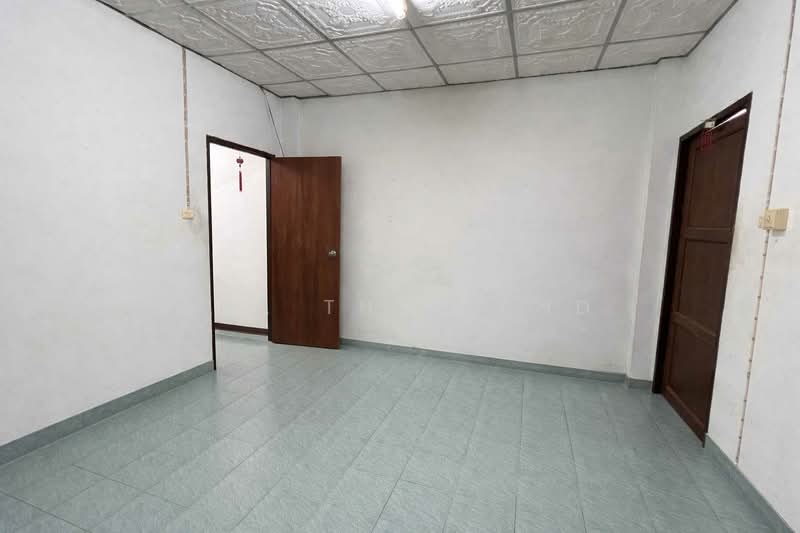ทาวน์เฮ้าส์ ถนนธราธิบดี 8, Surat Thani, Tha Kham, Phunphin, Surat Thani, 2 Bedrooms, 72 sqm, Townhouse For Sale, by ERA Thailand, 500369348 - DDproperty.com
