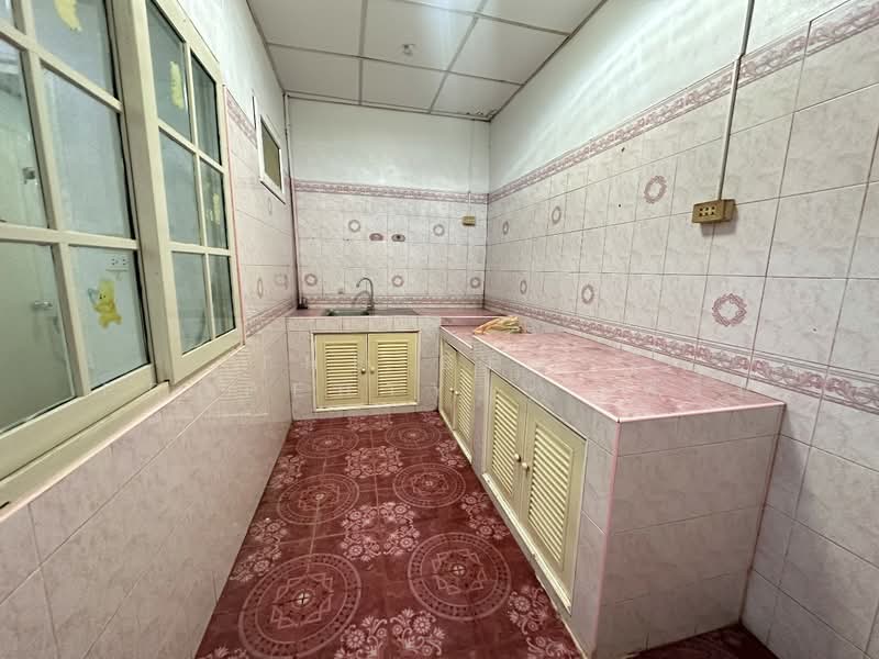 Moo Baan Feung Fah Villa 11 Phase 4 : หมู่บ้านเฟื่องฟ้าวิลล่า 11 เฟส 4, สมุทรปราการ, ซอย 2, แพรกษาใหม่, เมืองสมุทรปราการ, สมุทรปราการ, 150 ตร.ม., ทาวน์เฮ้าส์ ขาย, โดย The Best Property เฟิร์น, 500369354 - DDproperty.com