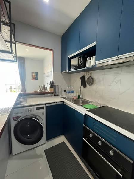 The Bloom Sukhumvit 71, Bangkok, Soi Sukhumvit 71, Phra Kanong Nua, Watthana, Bangkok, 2 Bedrooms, 71 sqm, Condo For Rent, by Thida Thewinram, 500369358 - DDproperty.com