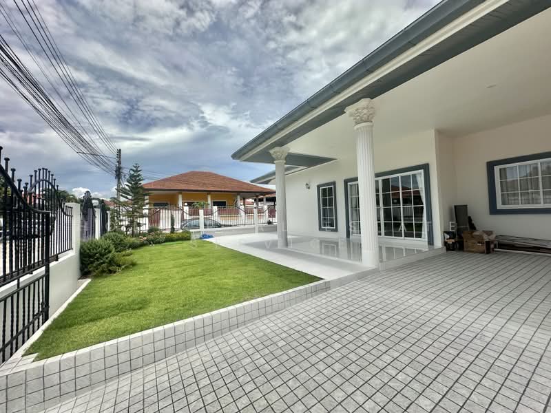 หมู่บ้านเอกมงคล 4/1, Chon Buri (Pattaya), Bang Lamung, Bang Lamung (Pattaya), Chon Buri (Pattaya), 3 Bedrooms, 150 sqm, Single Detached House For Sale, by HOME Real Estate Service, 500369364 - DDproperty.com