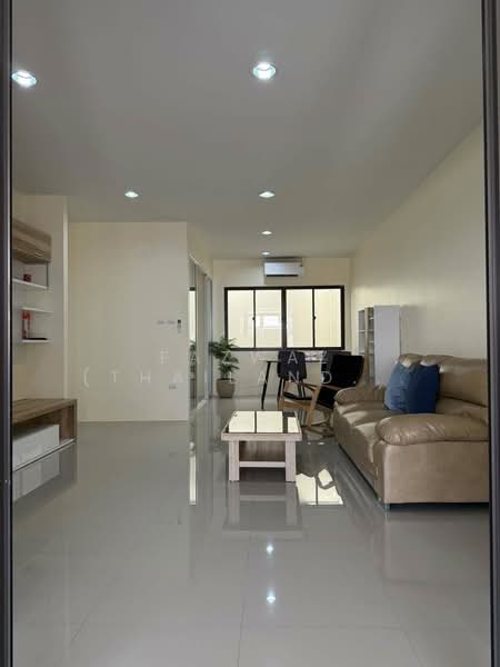 Spacious 3BR House for Rent at The Delight Cozy, Nong Prue Pattaya, Chon Buri (Pattaya), Nong Pru, Bang Lamung (Pattaya), Chon Buri (Pattaya), 3 Bedrooms, 194 sqm, Single Detached House For Rent, by Fazwaz (Thailand) Co., Ltd., 500369378 - DDproperty.com
