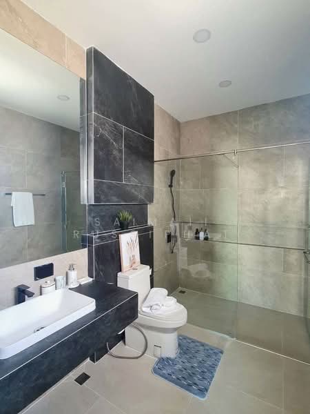 Thamber Private Pool Villa, Chon Buri (Pattaya), Huai Yai, Bang Lamung (Pattaya), Chon Buri (Pattaya), 4 Bedrooms, 342 sqm, Semi-Detached House (Twin House) For Sale, by Saimaii Russiphat, 500369383 - DDproperty.com