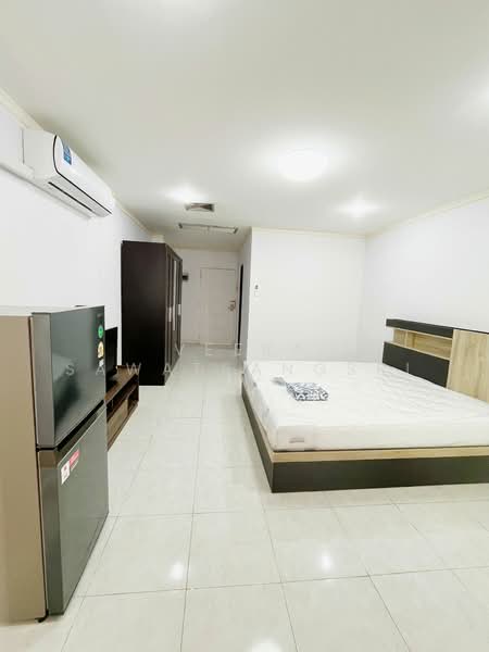 Country Complex Bangna : คันทรี คอมเพล็กซ์ บางนา, กรุงเทพ, ถนนสรรพาวุธ, บางนา, กรุงเทพ, 39 ตร.ม., คอนโด ขาย, โดย Veera Sawatrangsri, 500369385 - DDproperty.com