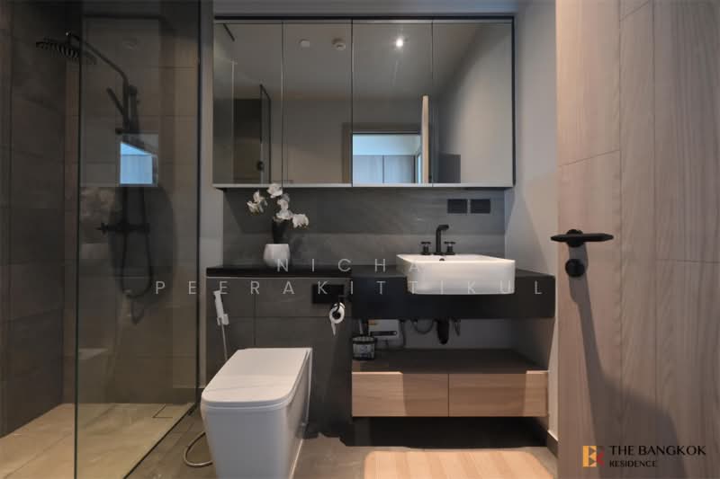 The Lofts Asoke, Bangkok, Sukhumvit 21 Road, Khlongtoei Nua, Watthana, Bangkok, 2 Bedrooms, 86 sqm, Condo For Rent, by Nicha Peerakittikul, 500369389 - DDproperty.com