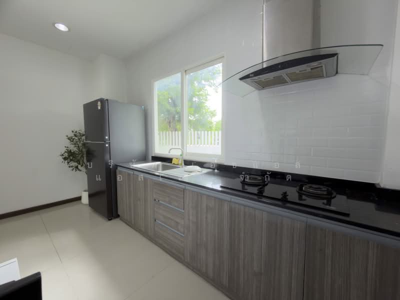 Suetrong Cozy Bangbuathong-340, Nonthaburi, Lahan, Bang Bua Thong, Nonthaburi, 4 Bedrooms, 190 sqm, Single Detached House For Sale, by บริษัท เอชแอล แอสเซท จำกัด, 500369429 - DDproperty.com