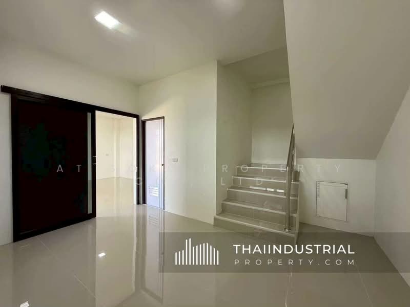 Factory or Warehouse 649 sqm for RENT at Lam Luk Ka, Lam Luk Ka, Pathum Thani (Property ID: AT2162R), Pathum Thani, Lam Luk Ka, Pathum Thani, , 649 sqm, Warehouse/Factory For Rent, by AT SOKO PROPERTY CO., LTD, 500369440 - DDproperty.com