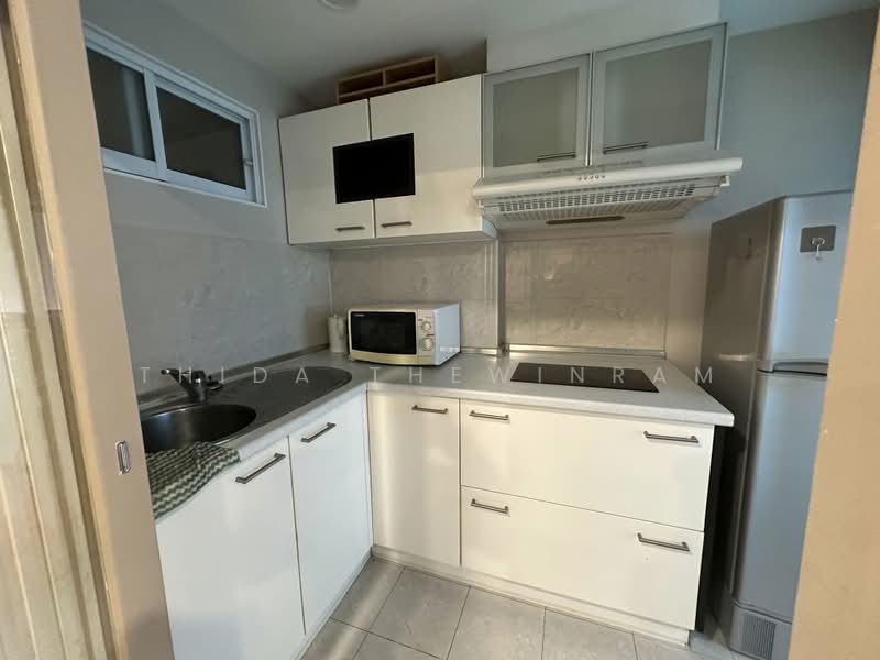 Lumpini Suite Sukhumvit 41 : ลุมพินี สวีท สุขุมวิท 41, กรุงเทพ, ซอยสุขุมวิท 41, คลองตันเหนือ, วัฒนา, กรุงเทพ, 33 ตร.ม., คอนโด ให้เช่า, โดย Thida Thewinram, 500369452 - DDproperty.com