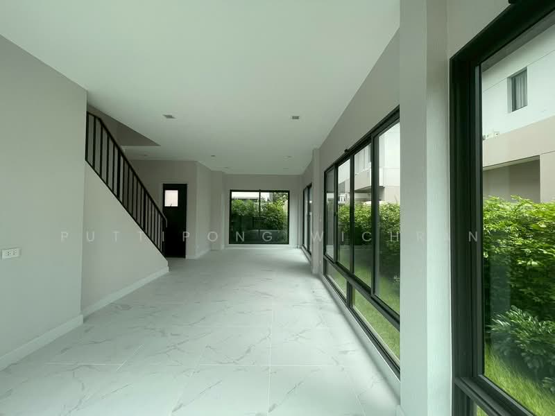 Venue ID Westgate, Nonthaburi, 72 Leabklnogbangsia, Bang Mae Nang, Bang Yai, Nonthaburi, 4 Bedrooms, 185 sqm, Semi-Detached House (Twin House) For Sale, by Puttipong Wichran, 500369469 - DDproperty.com