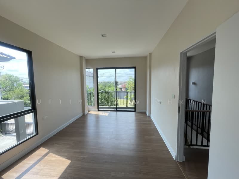 Venue ID Westgate, Nonthaburi, 72 Leabklnogbangsia, Bang Mae Nang, Bang Yai, Nonthaburi, 4 Bedrooms, 185 sqm, Semi-Detached House (Twin House) For Sale, by Puttipong Wichran, 500369469 - DDproperty.com