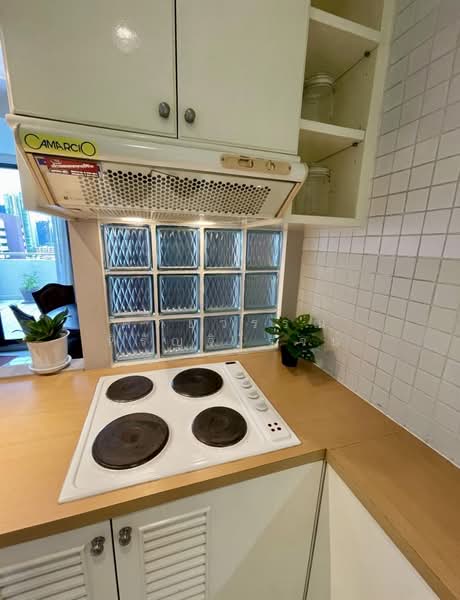 Supalai Place Sukhumvit 39, Bangkok, 175-179 Soi Sukhumvit 39 Sukhumvit Road, Khlong Tan Nua, Watthana, Bangkok, 2 Bedrooms, 142 sqm, Condo For Rent, by คัทยวรรณ หิรัญจิโรจน์, 500369470 - DDproperty.com