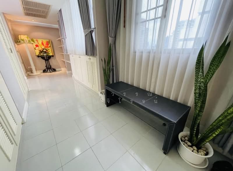 Supalai Place Sukhumvit 39 : ศุภาลัย เพลส สุขุมวิท 39, กรุงเทพ, 175-179 ซอยสุขุมวิท 39 ถนนสุขุมวิท แขวงคลองตันเหนือ เขตวัฒนา กรุงเทพมหานคร, คลองตันเหนือ, วัฒนา, กรุงเทพ, 142 ตร.ม., คอนโด ให้เช่า, โดย คัทยวรรณ หิรัญจิโรจน์, 500369470 - DDproperty.com