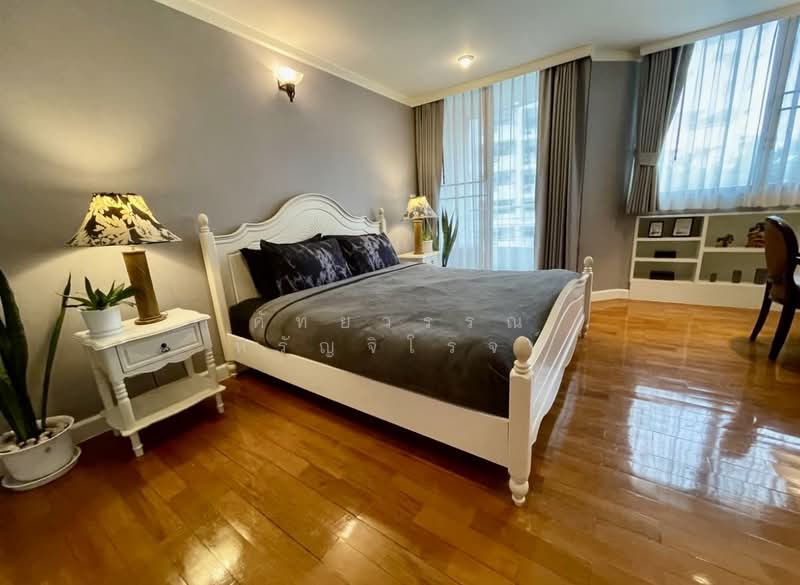 Supalai Place Sukhumvit 39, Bangkok, 175-179 Soi Sukhumvit 39 Sukhumvit Road, Khlong Tan Nua, Watthana, Bangkok, 2 Bedrooms, 142 sqm, Condo For Rent, by คัทยวรรณ หิรัญจิโรจน์, 500369470 - DDproperty.com