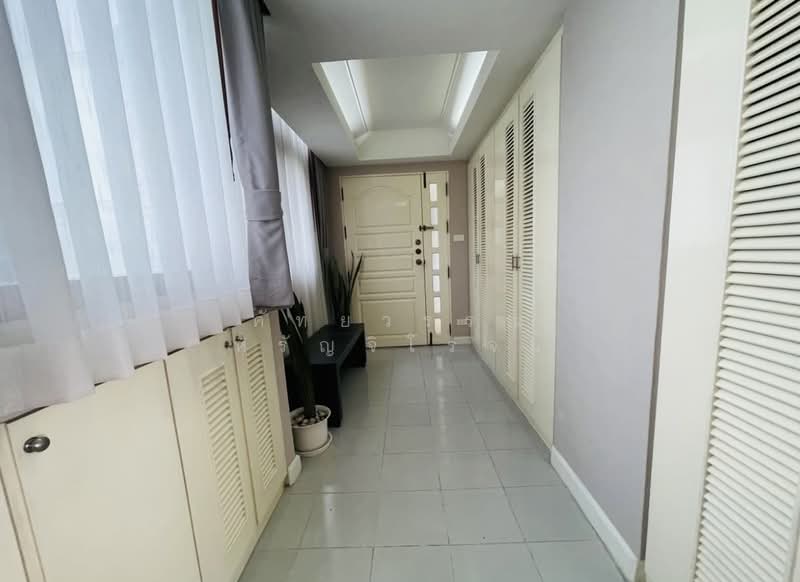 Supalai Place Sukhumvit 39, Bangkok, 175-179 Soi Sukhumvit 39 Sukhumvit Road, Khlong Tan Nua, Watthana, Bangkok, 2 Bedrooms, 142 sqm, Condo For Rent, by คัทยวรรณ หิรัญจิโรจน์, 500369470 - DDproperty.com