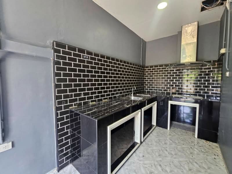 นิราวิลล์ ไอริช สมุทรสาคร (Niraville Irich), Samut Sakhon, Na Di, Muang Samut Sakhon, Samut Sakhon, 4 Bedrooms, 150 sqm, Townhouse For Sale, by The Best Property ยะ, 500369532 - DDproperty.com