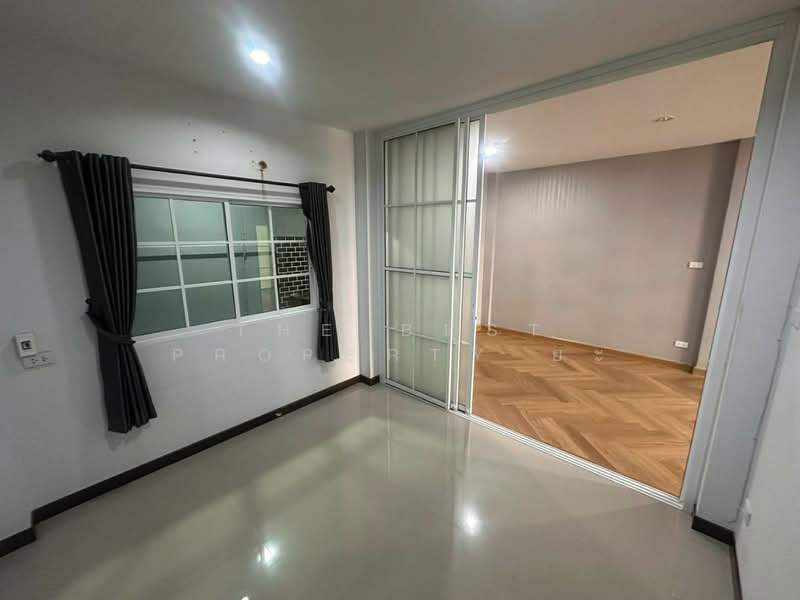 นิราวิลล์ ไอริช สมุทรสาคร (Niraville Irich), Samut Sakhon, Na Di, Muang Samut Sakhon, Samut Sakhon, 4 Bedrooms, 150 sqm, Townhouse For Sale, by The Best Property ยะ, 500369532 - DDproperty.com